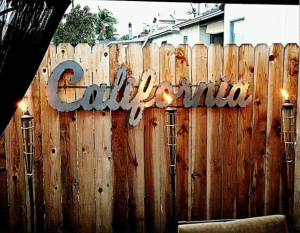 California sign metal